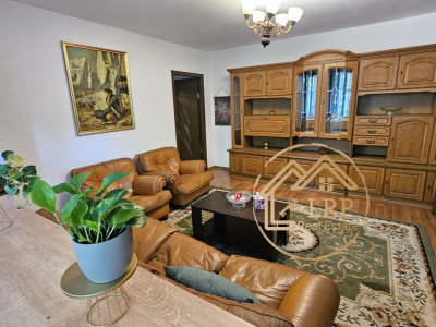 Obor/Masina de Paine-3 camere, mobilat/utilat, etaj 3