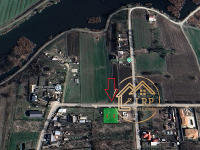 Dascalu-Creata-1000mp intravilan, str.Oituz, stradal, parcelabil